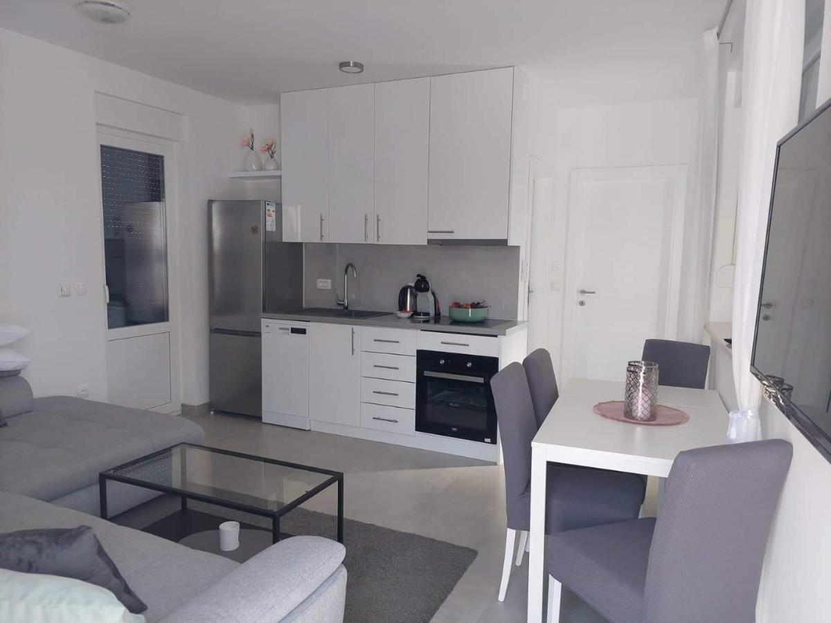 Apartment Maestral - Kastel Kambelovac *