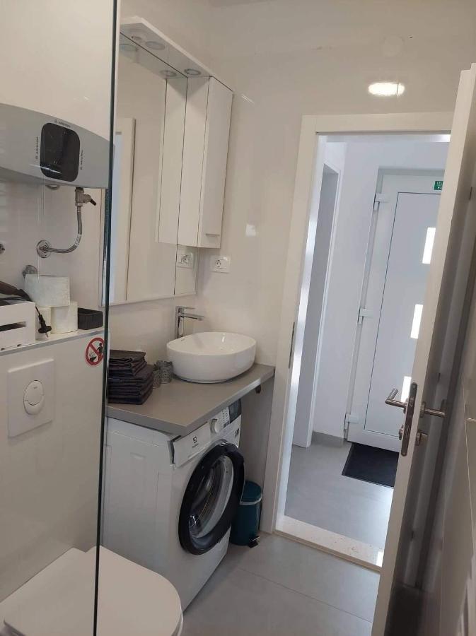 Maestral - Kastel Kambelovac Apartment