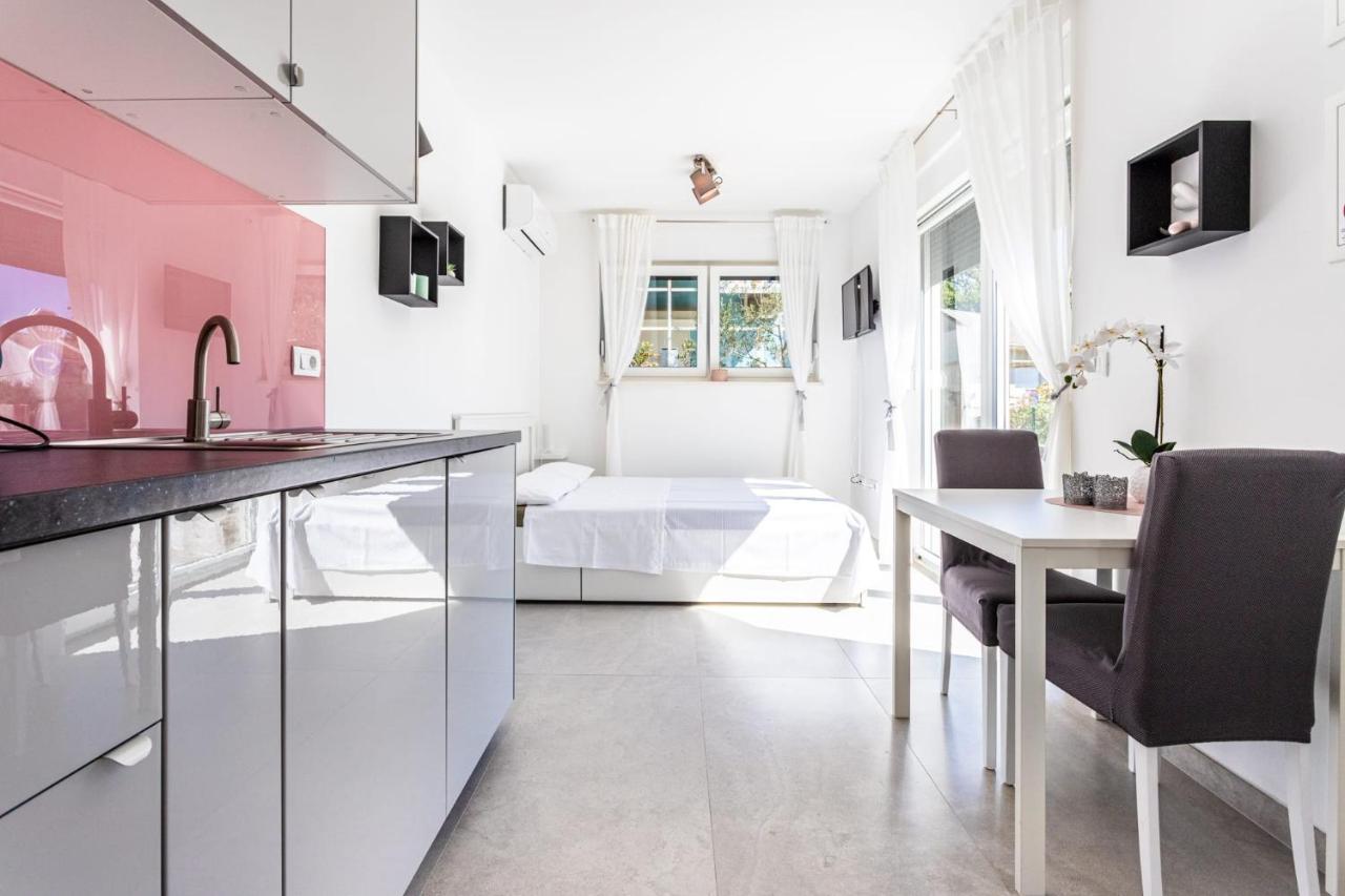 Apartment Maestral - Kastel Kambelovac